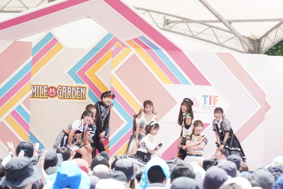 TIFでモーニング娘。への愛が爆発！アイドルたちが名曲をカバー ロージークロニクル 橋田歩果は「モーニング娘。さんを超えられるようなアイドルになれるように頑張りたい！」と宣言
