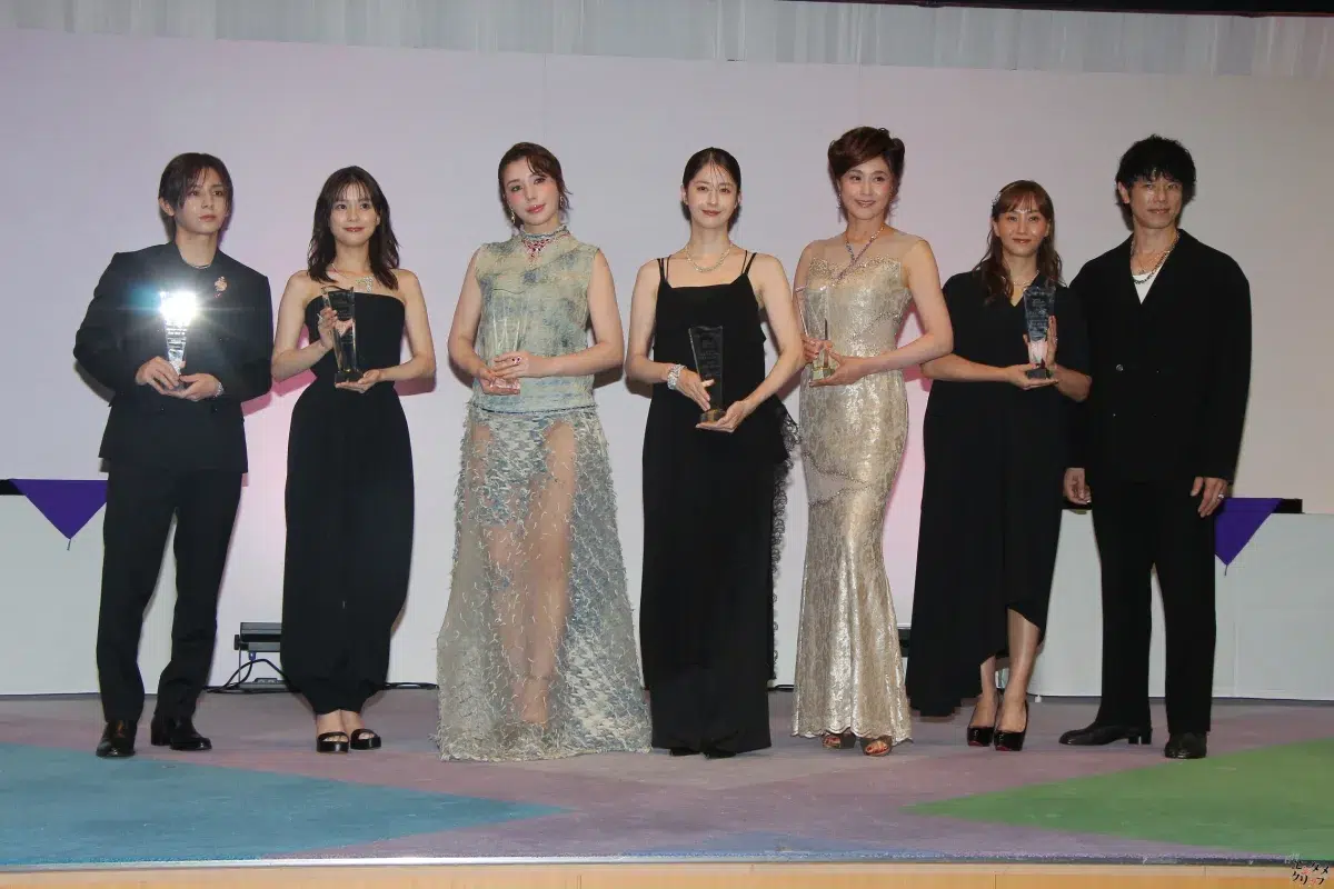 『日本ジュエリー ベストドレッサー賞』山田涼介・芳根京子・仲里依紗・松本若菜・藤原紀香・藤本美貴&庄司智春が受賞