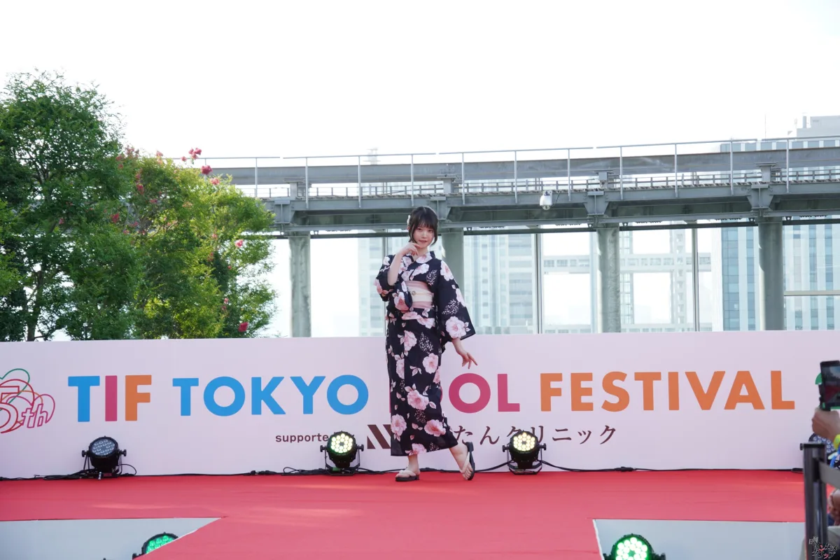 TIFに浴衣の天使降臨！！ 愛生・桜本珠希・真野琴々菜・小桜くるみ・宮田あやの 新設ランウェイを華やかに彩る