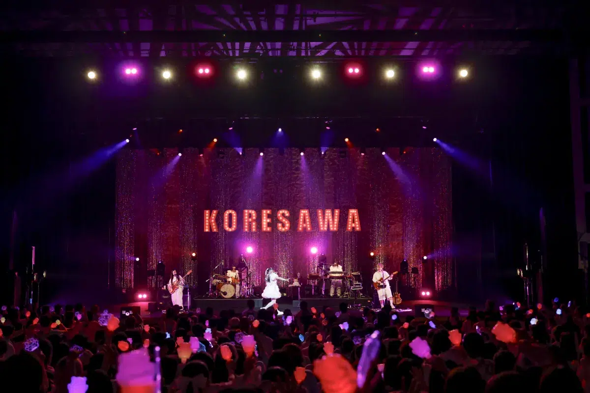《コレサワ LIVE TOUR 2025 あたしを選んだ君と行くツアー》ライブレポートが到着 14 《コレサワ LIVE TOUR 2025 あたしを選んだ君と行くツアー》ライブレポートが到着