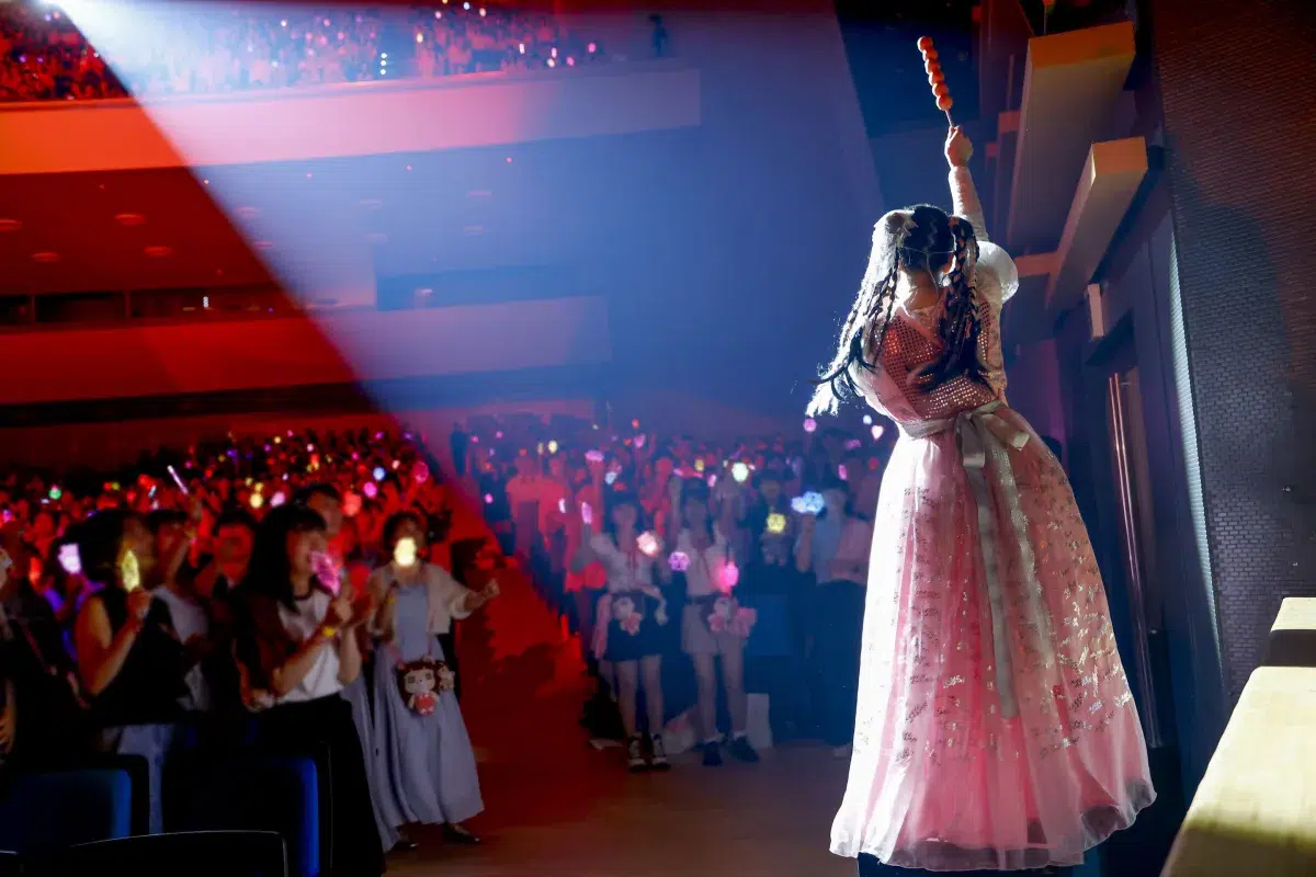 《コレサワ LIVE TOUR 2025 あたしを選んだ君と行くツアー》ライブレポートが到着 23 《コレサワ LIVE TOUR 2025 あたしを選んだ君と行くツアー》ライブレポートが到着