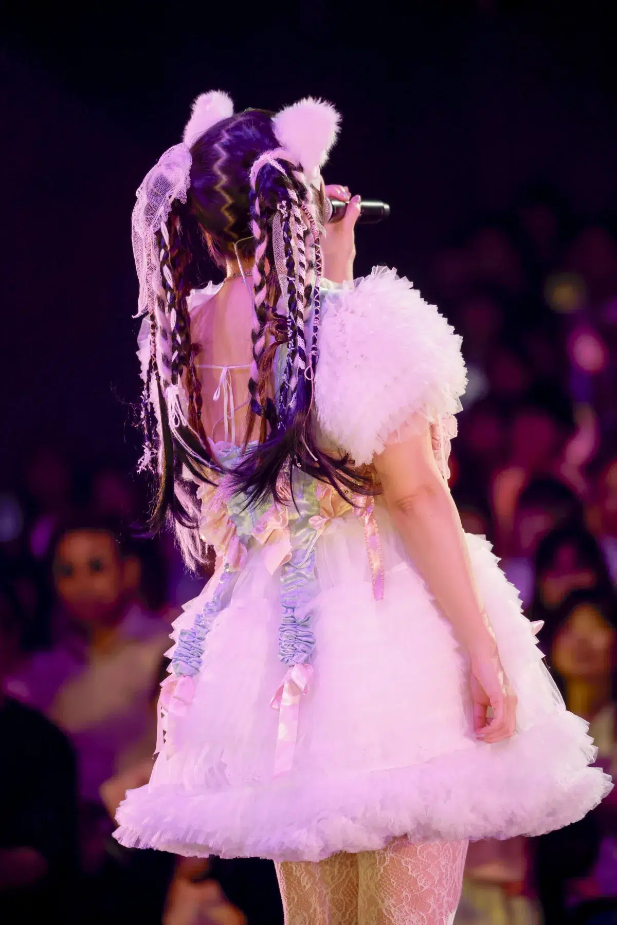 《コレサワ LIVE TOUR 2025 あたしを選んだ君と行くツアー》ライブレポートが到着 7 《コレサワ LIVE TOUR 2025 あたしを選んだ君と行くツアー》ライブレポートが到着
