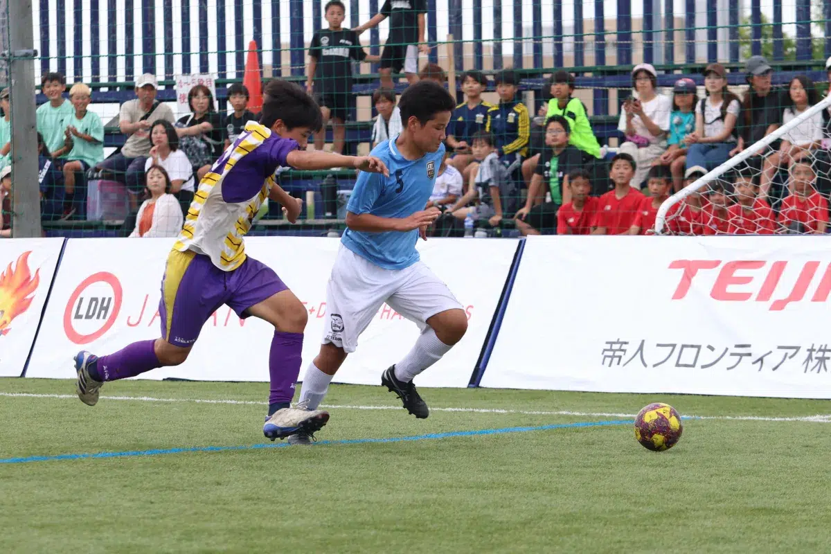 【LDH JAPAN】13回目を迎えるLDH JAPAN主催の小学生フットサル大会『EXILE CUP 2025』北海道大会が札幌市にて開催！ゲストのEXILE MAKIDAI、iScream RUI、YUNA、HINATAが出場48チーム・402名の子どもたちを応援！