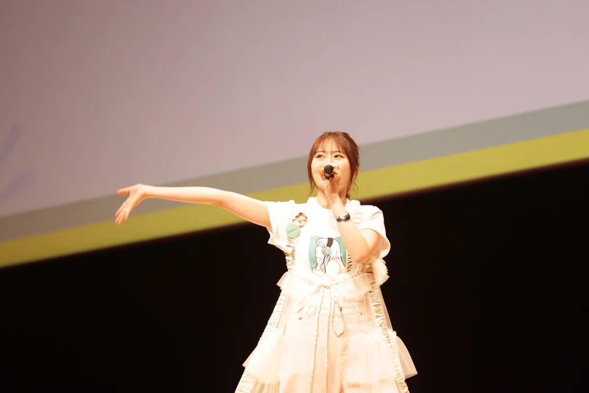 山崎怜奈、ダレハナ夏祭りで熱唱！豪華ゲストと夢の共演にファン熱狂！