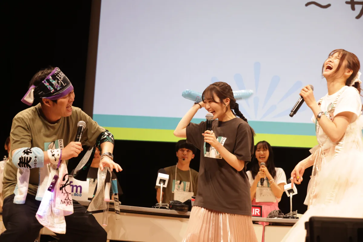 山崎怜奈、ダレハナ夏祭りで熱唱！豪華ゲストと夢の共演にファン熱狂！