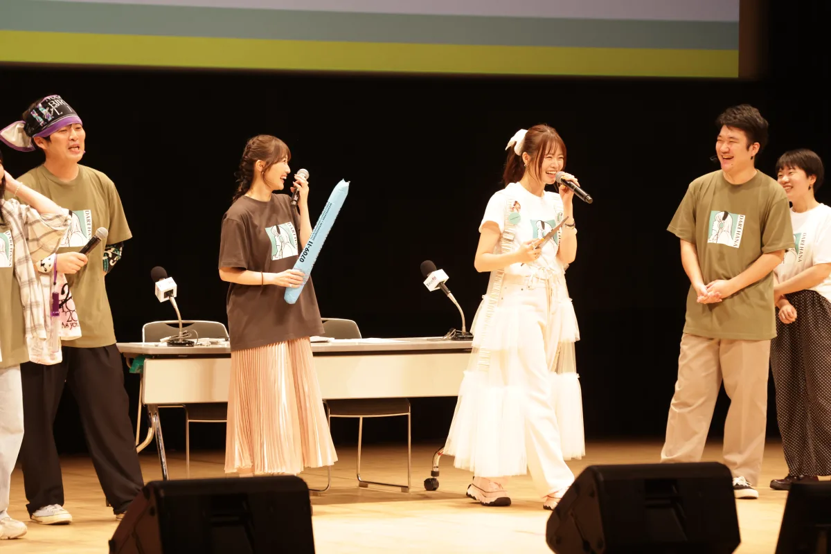 山崎怜奈、ダレハナ夏祭りで熱唱！豪華ゲストと夢の共演にファン熱狂！