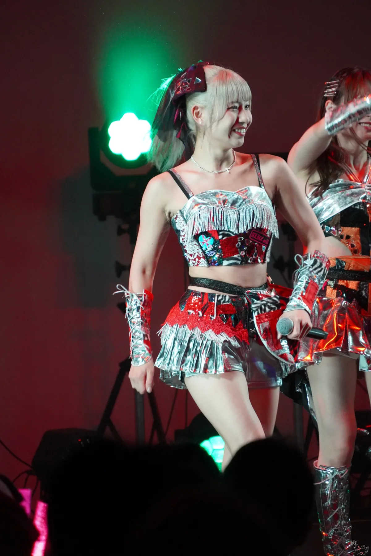 仮面女子、東名阪ツアーファイナル大盛況！新曲初披露に長州小力も乱入で熱狂の渦