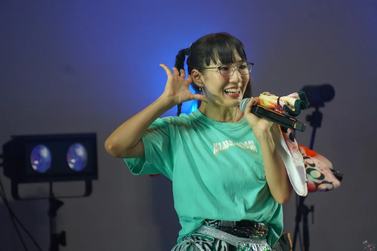 仮面女子、東名阪ツアーファイナル大盛況！新曲初披露に長州小力も乱入で熱狂の渦