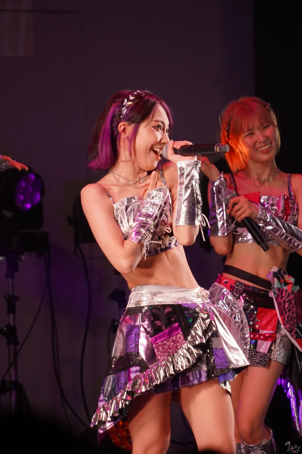 仮面女子、東名阪ツアーファイナル大盛況！新曲初披露に長州小力も乱入で熱狂の渦