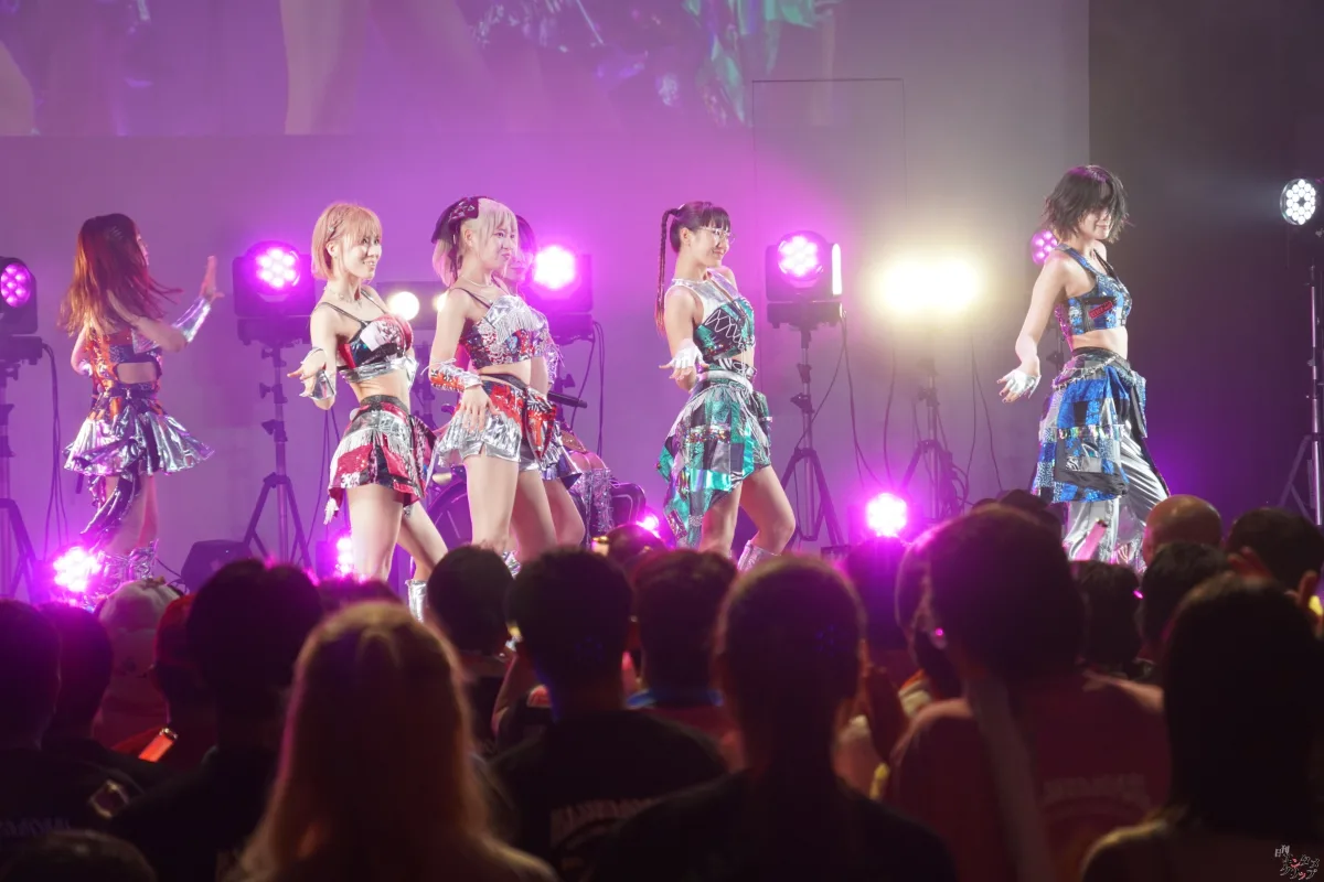 仮面女子、東名阪ツアーファイナル大盛況！新曲初披露に長州小力も乱入で熱狂の渦