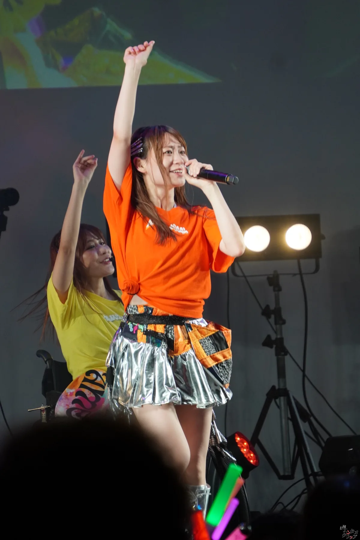 仮面女子、東名阪ツアーファイナル大盛況！新曲初披露に長州小力も乱入で熱狂の渦
