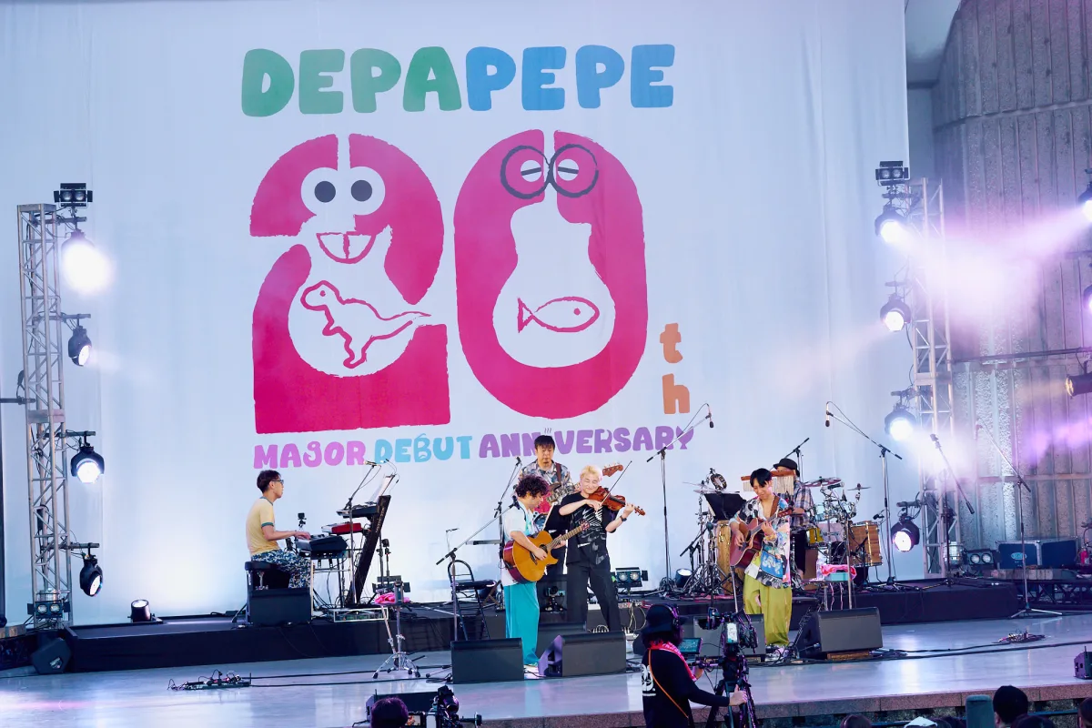 DEPAPEPE メジャーデビュー20周年 バンザイ!カンパイ!!⼤感謝祭!!! 東京・日比谷野外大音楽堂でのライブ、無事完了！