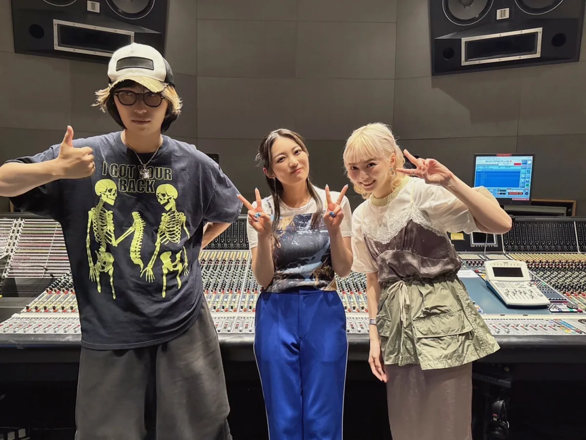 柏木ひなた、私立恵比寿中学・安本彩花の提供楽曲「大好きで大嫌い / しゃるうぃーだんす」を8月27日リリース！サウンドプロデューサーにMega Shinnosukeも参加