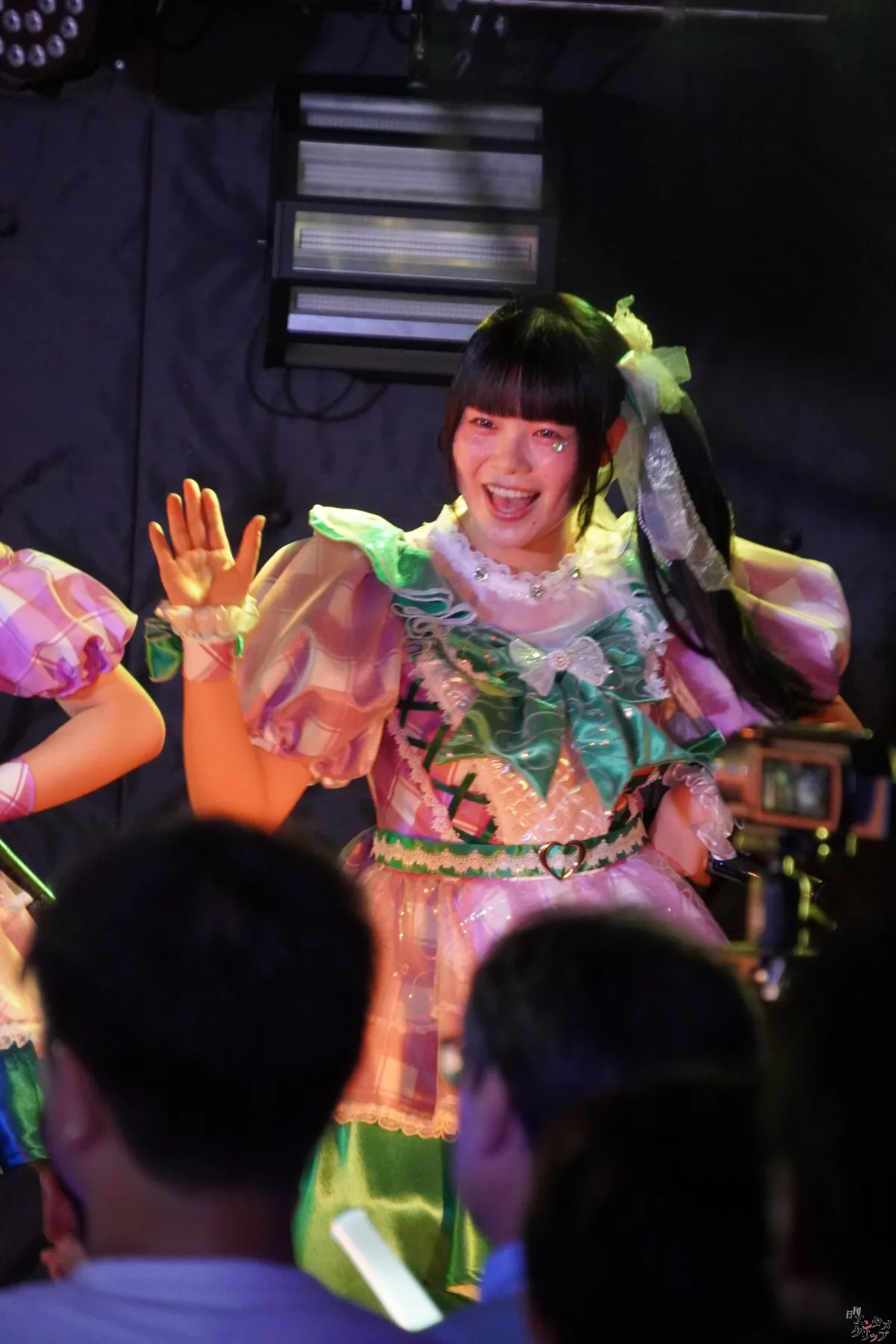 チキータ、デビュー半年で初ワンマンをソールドアウト！会場を熱狂させた7人の成長物語