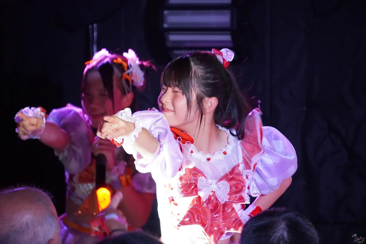 チキータ、デビュー半年で初ワンマンをソールドアウト！会場を熱狂させた7人の成長物語