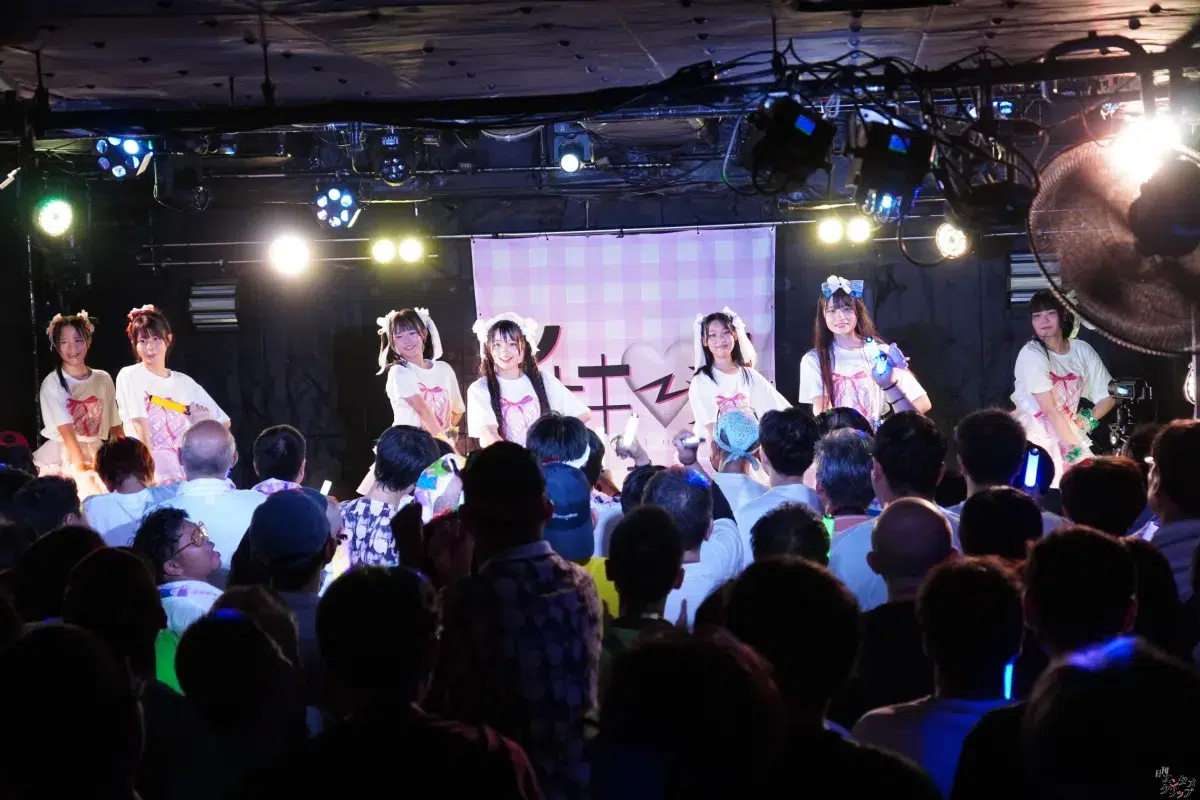 チキータ、デビュー半年で初ワンマンをソールドアウト！会場を熱狂させた7人の成長物語