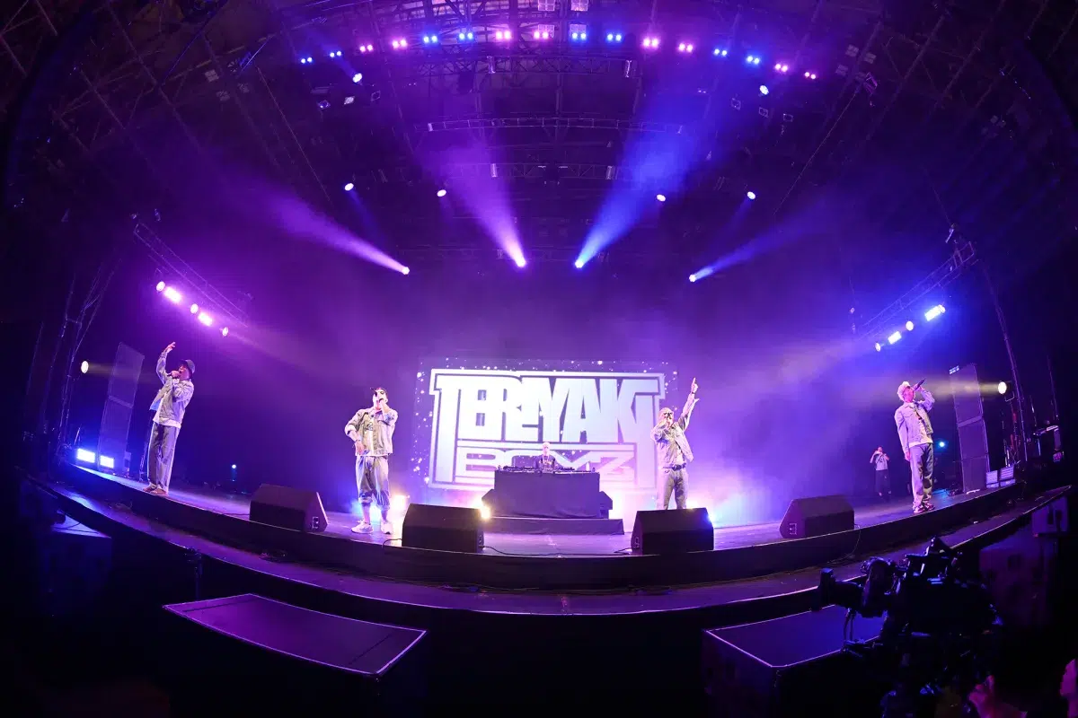 キュレーターを務めたサマソニのオールナイトイベント『MIDNIGHT SONIC curated by m-flo』開催！全8組のDJやアーティストたちが真夜中の宴に集結！！