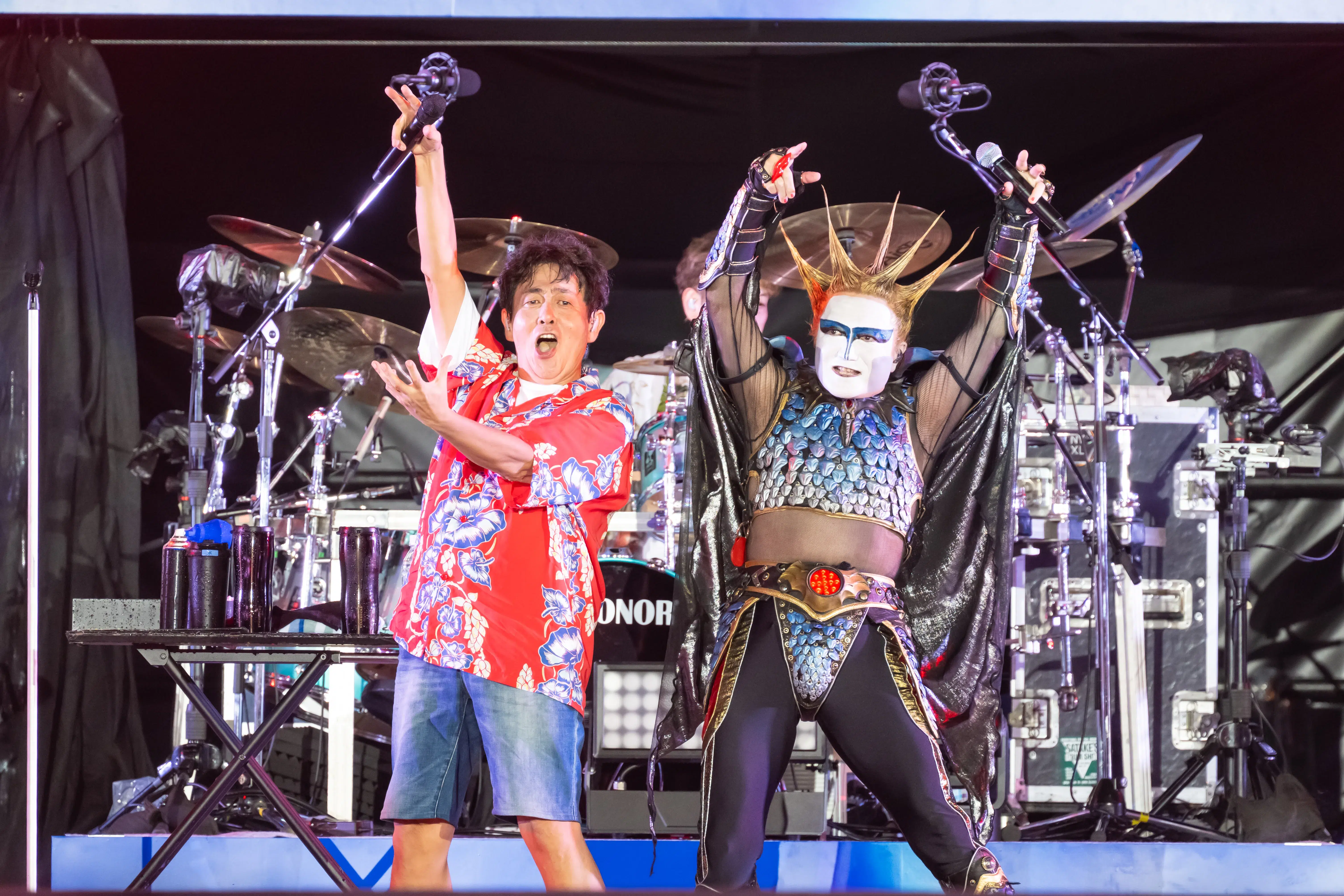 TUBE、真骨頂の野外ライブ、デビュー40周年の横浜スタジアム開催