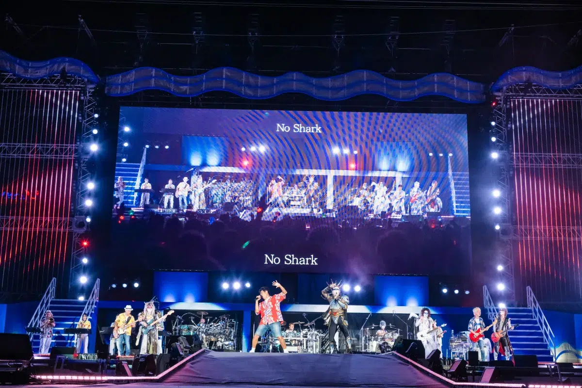 TUBE、真骨頂の野外ライブ、デビュー40周年の横浜スタジアム開催！吹き出す炎や大噴水、打ち上げ花火など、スケール感溢れる圧巻のステージを展開シークレットゲストとして聖飢魔Ⅱ、広瀬香美ほか豪華ゲストが登場