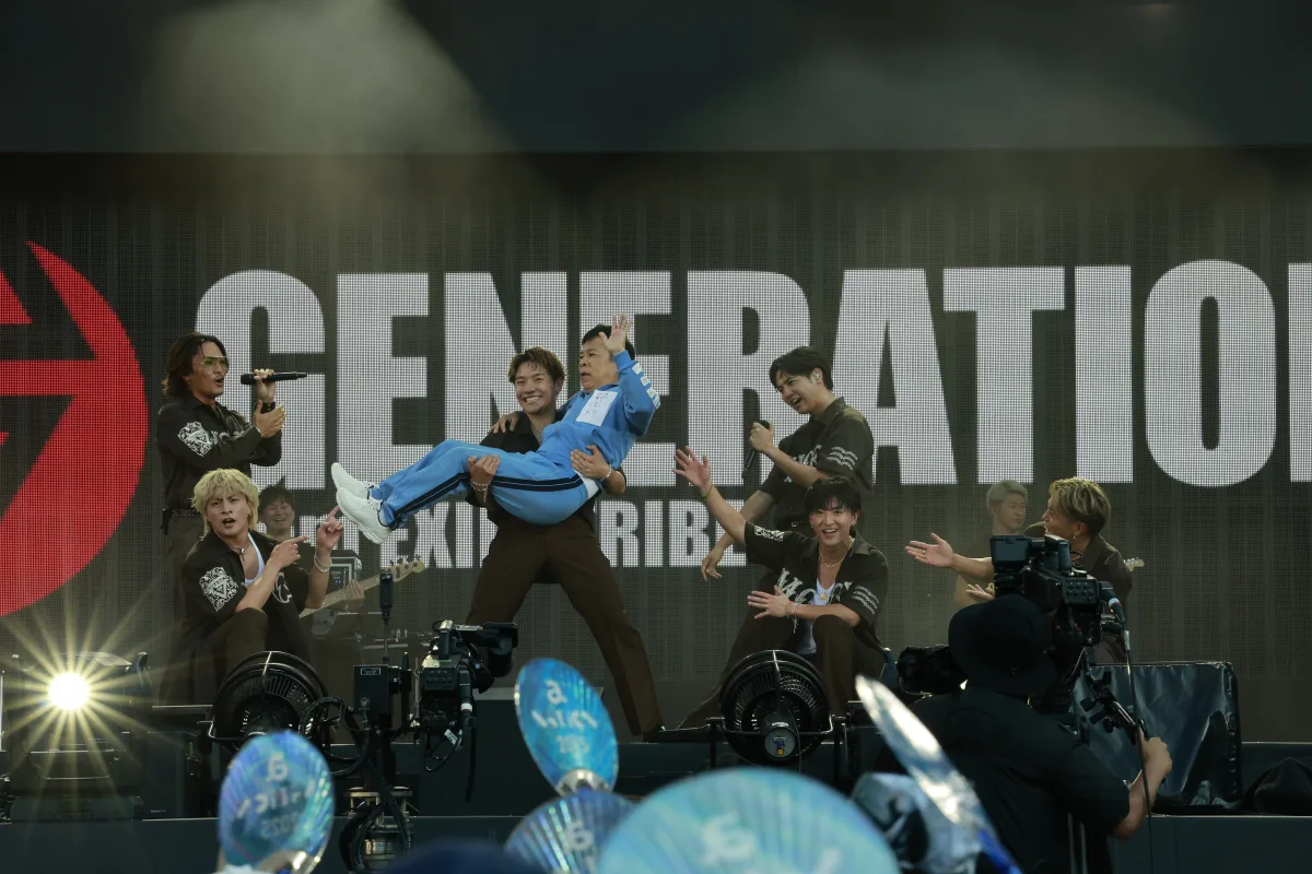 『a-nation 2025』GENERATIONSのステージに岡村隆史が登場！"オカレーションズ"で「Choo Choo TRAIN」を披露。さらにDa-iCEとは2年連続コラボでワンピース曲メドレーを披露。