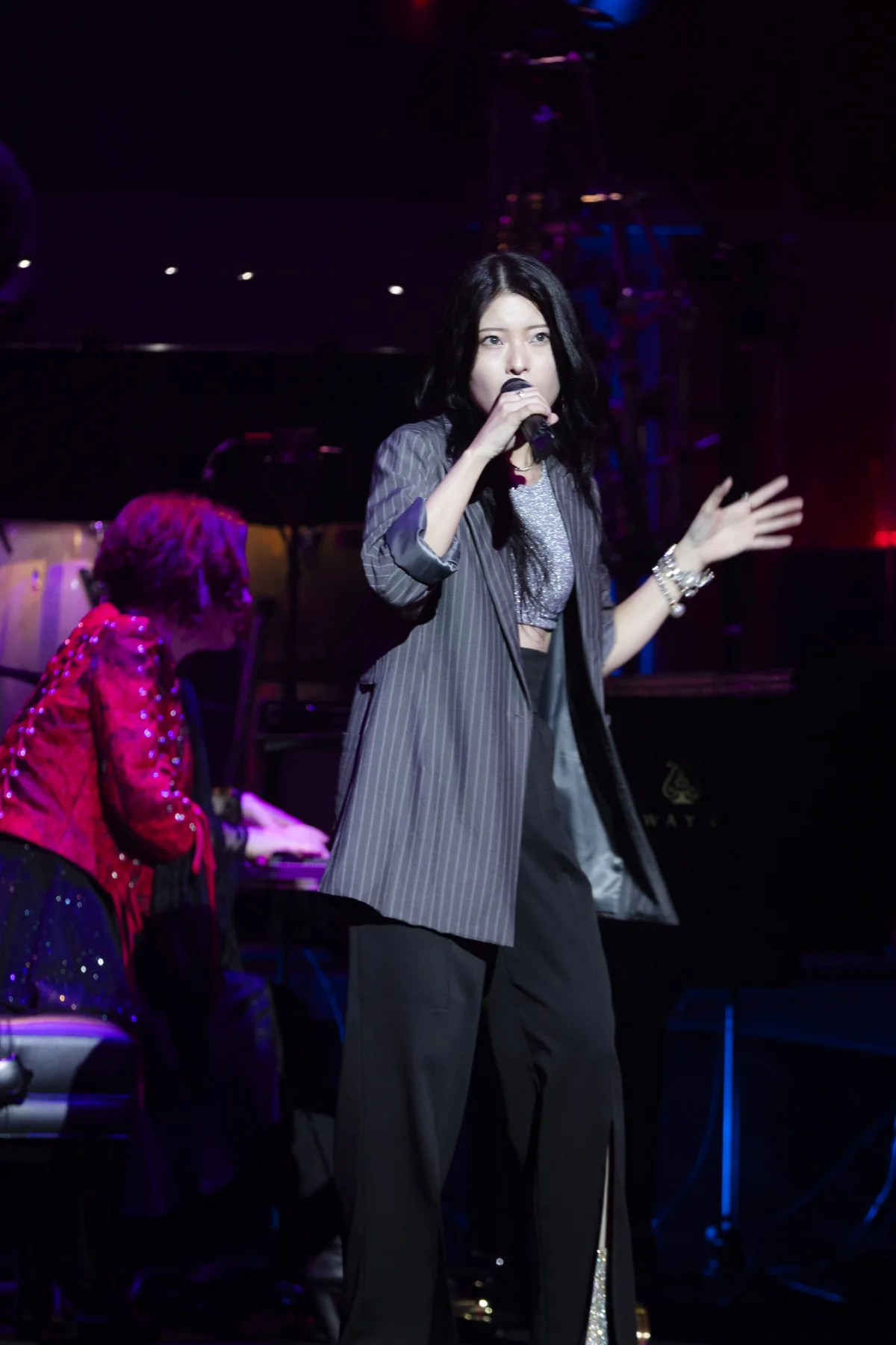 梶浦由記、全国ツアー最終公演のオフィシャルレポートが到着！ LiSA、KOKIA、ASCA、JUNNAなど豪華ゲストが出演！