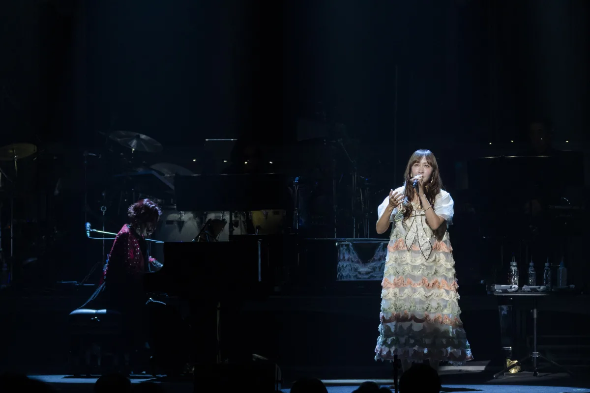 梶浦由記、全国ツアー最終公演のオフィシャルレポートが到着！ LiSA、KOKIA、ASCA、JUNNAなど豪華ゲストが出演！