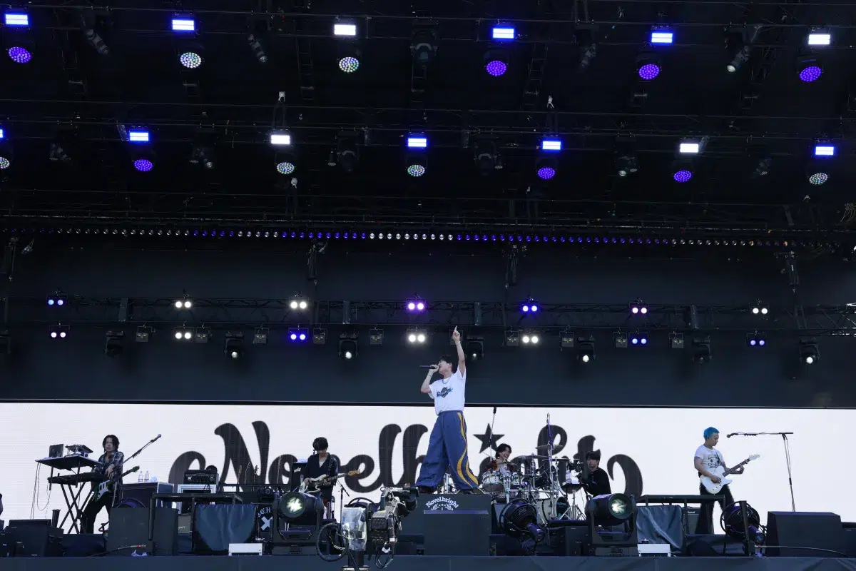 【ライブレポート】「a-nation 2025」8月30日(土) 味の素スタジアムのライブレポートが到着