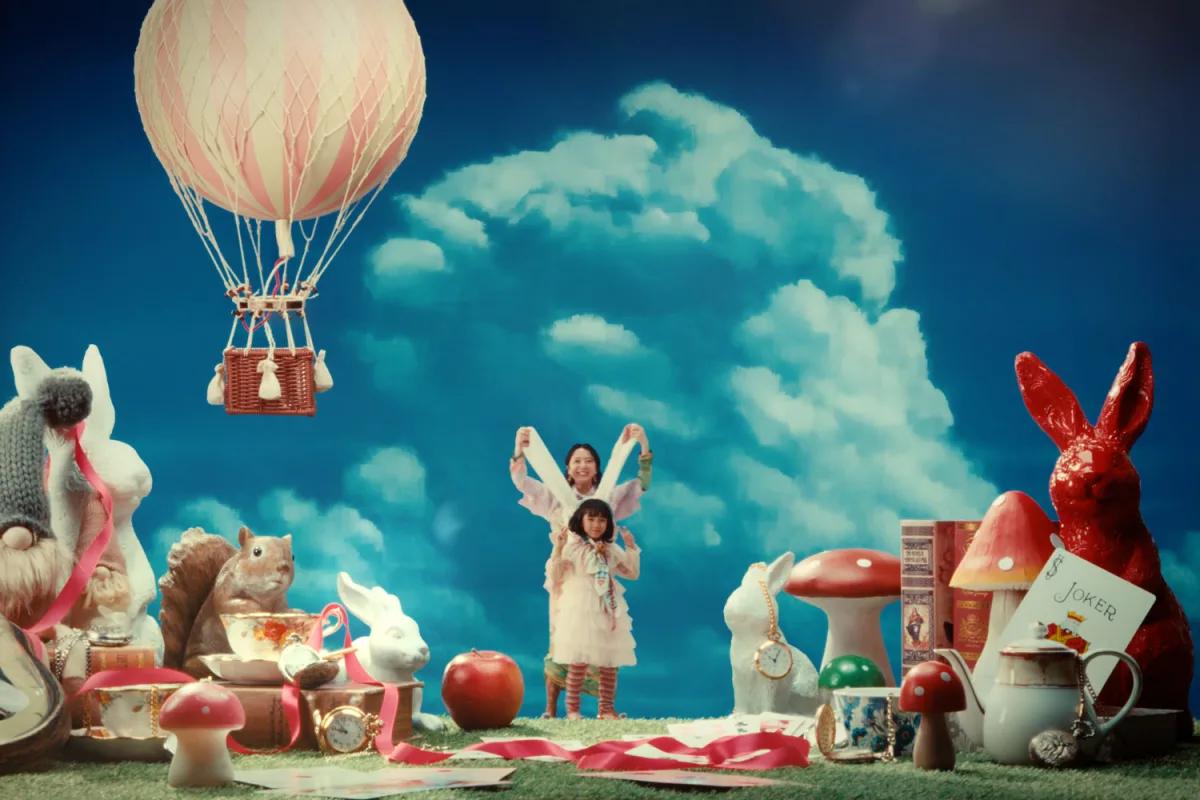 絢香、上白石萌音出演のファンタジーな世界を描いた「Wonder!」ミュージックビデオ公開！（コメントあり）