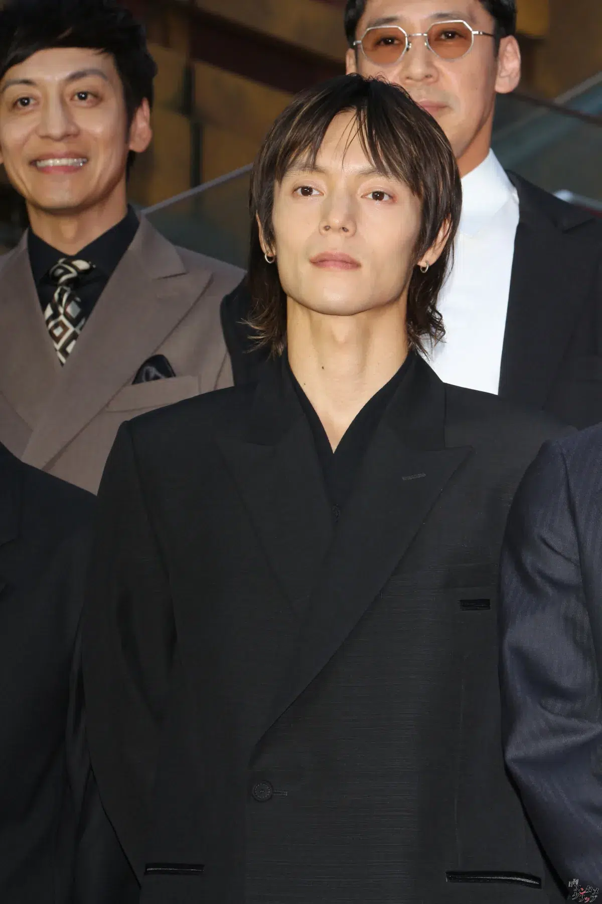 映画『宝島』東京プレミアに妻夫木聡、広瀬すず、窪田正孝、永山瑛太ら豪華キャスト13人がレッドカーペットに集結 20 映画『宝島』東京プレミアに妻夫木聡、広瀬すず、窪田正孝、永山瑛太ら豪華キャスト13人がレッドカーペットに集結