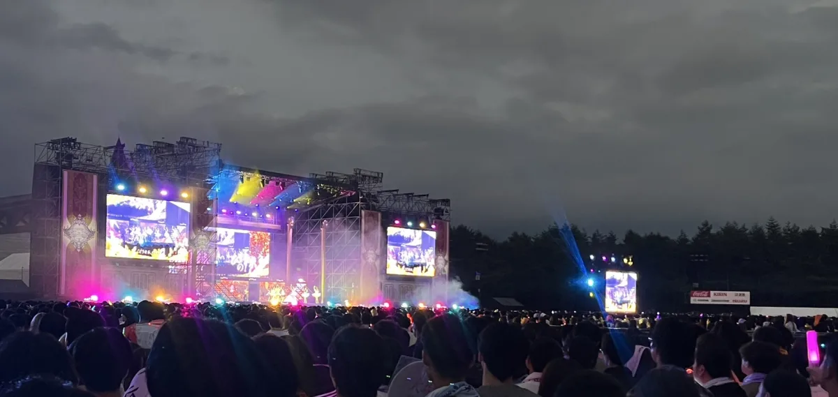 ＝LOVE　音嶋莉沙、瀧脇笙古がダブルセンターを務める新曲『木漏れ日メゾフォルテ』Music Video公開！本日開催された＝LOVE 8周年ツアー「＝LOVE 8th ANNIVERSARY PREMIUM TOUR」 ＠山梨県・富士急ハイランドコニファーフォレストにて初披露！