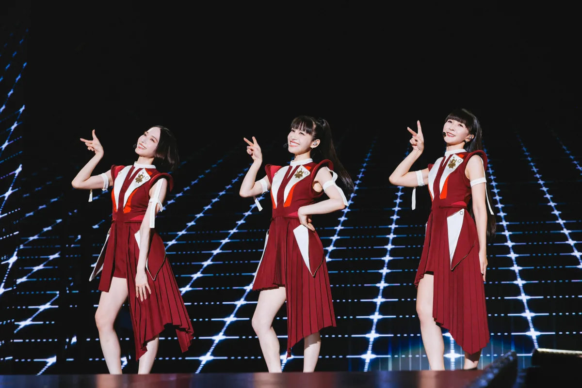 Perfume ZO/Z5 Anniversary "ネビュラロマンス" Episode TOKYO DOMEオフィシャルライブレポートが到着! 10 Perfume ZO/Z5 Anniversary "ネビュラロマンス" Episode TOKYO DOMEオフィシャルライブレポートが到着!