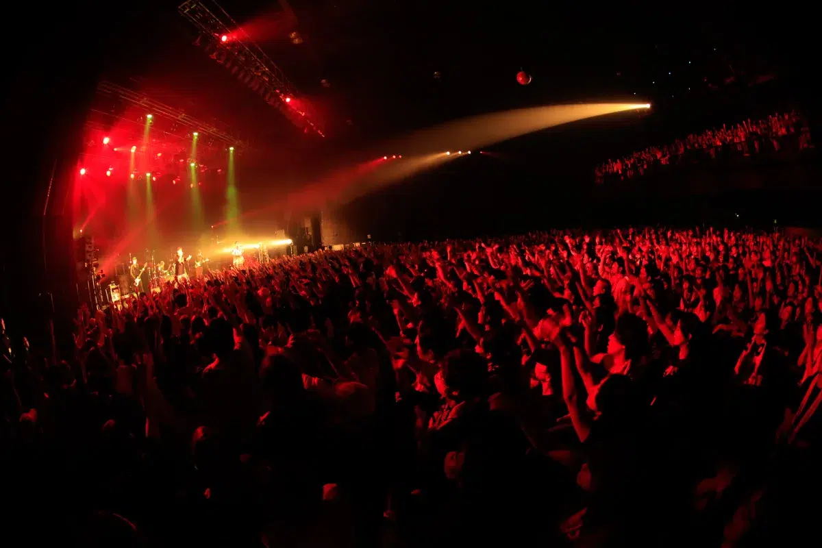 ORANGE RANGE"刺激が欲しけりゃバカニナレ"で大熱狂の夜!約6年ぶり6回目となるアルバム再現ツアー「RWD← SCREAM 025」完走!オフィシャルライブレポートが到着! 17 ORANGE RANGE"刺激が欲しけりゃバカニナレ"で大熱狂の夜!約6年ぶり6回目となるアルバム再現ツアー「RWD← SCREAM 025」完走!オフィシャルライブレポートが到着!