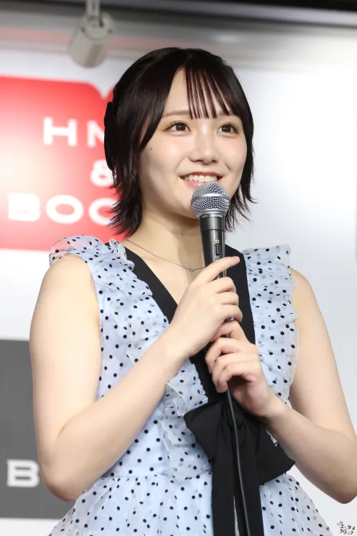AKB48 田口愛佳、初写真集は「100点満点」の出来栄え!ファンから絶賛の“いいお尻”は「集中して上げた」 5 AKB48 田口愛佳、初写真集は「100点満点」の出来栄え!ファンから絶賛の“いいお尻”は「集中して上げた」