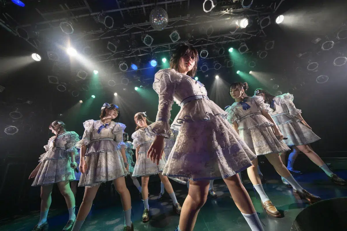 【オフィシャルレポート】可憐なアイボリーが4周年を記念したワンマンライブを開催！ライブと演技が融合したステージに挑戦し、メンバー12人全員が主役としてカレアイの新たな可能性を届ける！