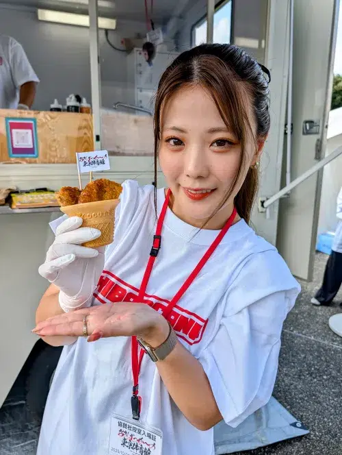 想定の数倍を販売! 元仮面女子 川村虹花&上矢えり奈の“神対応”が呼んだ『脳汁横丁』完売伝説 2 想定の数倍を販売! 元仮面女子 川村虹花&上矢えり奈の“神対応”が呼んだ『脳汁横丁』完売伝説