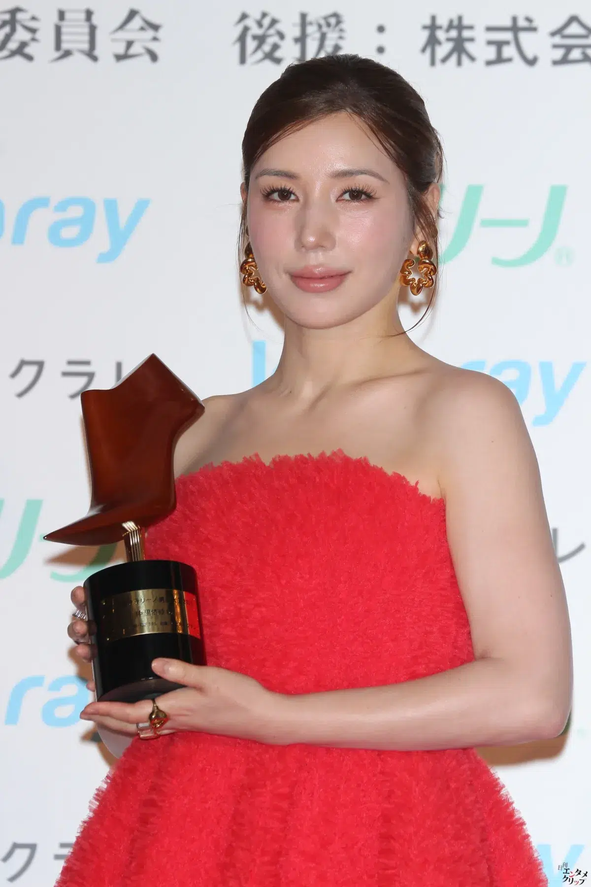 「第21回クラリーノ美脚大賞2025」中島瑠菜・髙橋ひかる・仲里依紗・米倉涼子が受賞 13 「第21回クラリーノ美脚大賞2025」中島瑠菜・髙橋ひかる・仲里依紗・米倉涼子が受賞