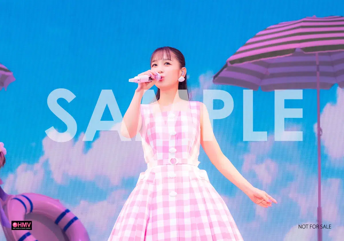 西野カナ 11月19日(水)発売「Kana Nishino Fall In Love With You Again Tour 2025」通常盤初回仕様のジャケット写真を公開！店舗特典のデザインも公開！特設サイトもOPEN！