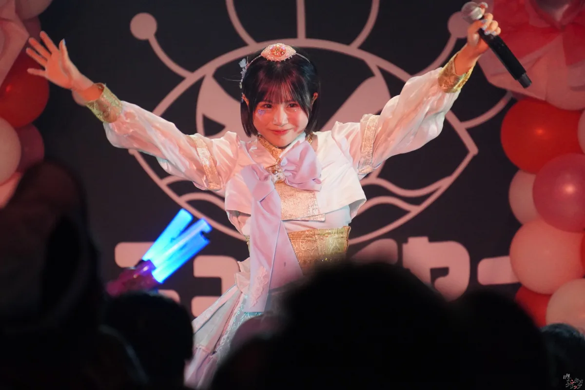 メノニューイヤー、涙と笑顔の祝祭!6人体制ラストワンマンライブで見せた最高の”ぱーてぃーないと!”と未来への船出 53 メノニューイヤー、涙と笑顔の祝祭!6人体制ラストワンマンライブで見せた最高の”ぱーてぃーないと!”と未来への船出