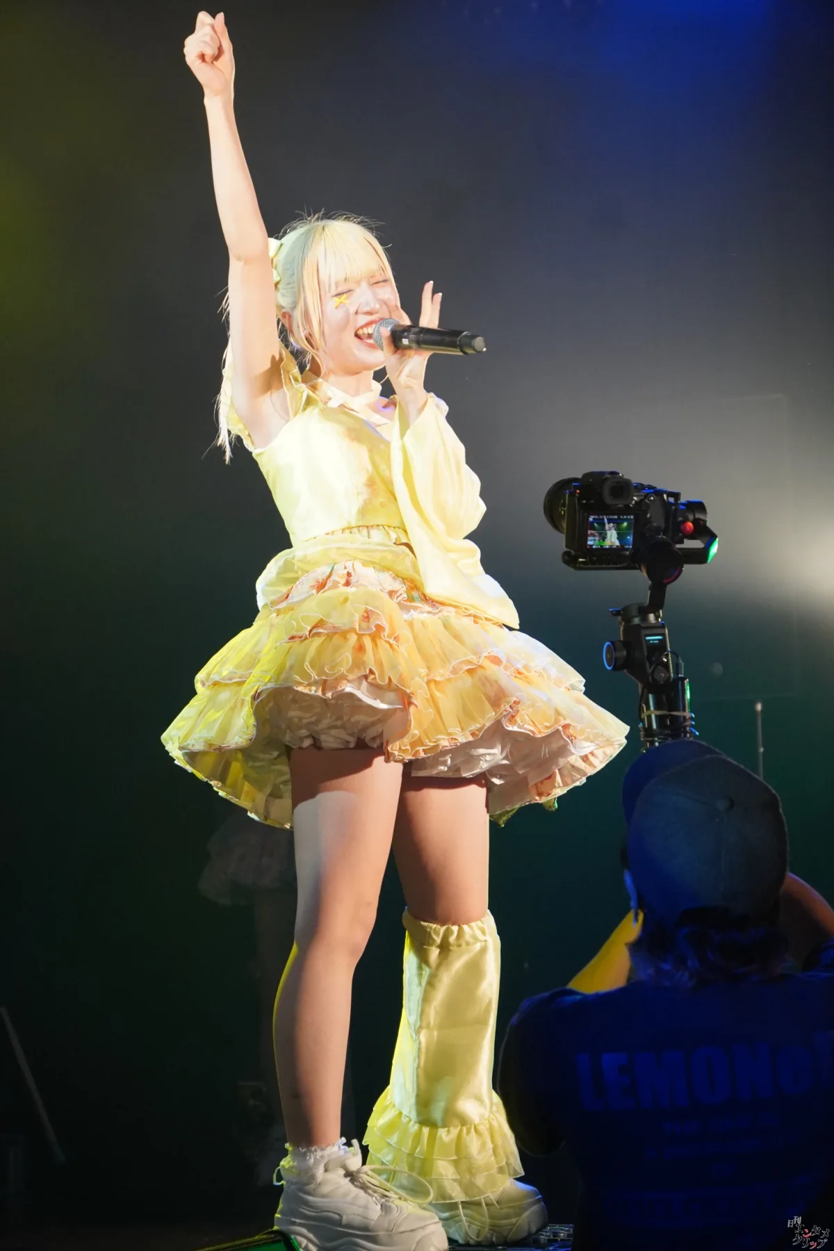 メノニューイヤー、涙と笑顔の祝祭!6人体制ラストワンマンライブで見せた最高の”ぱーてぃーないと!”と未来への船出 71 メノニューイヤー、涙と笑顔の祝祭!6人体制ラストワンマンライブで見せた最高の”ぱーてぃーないと!”と未来への船出