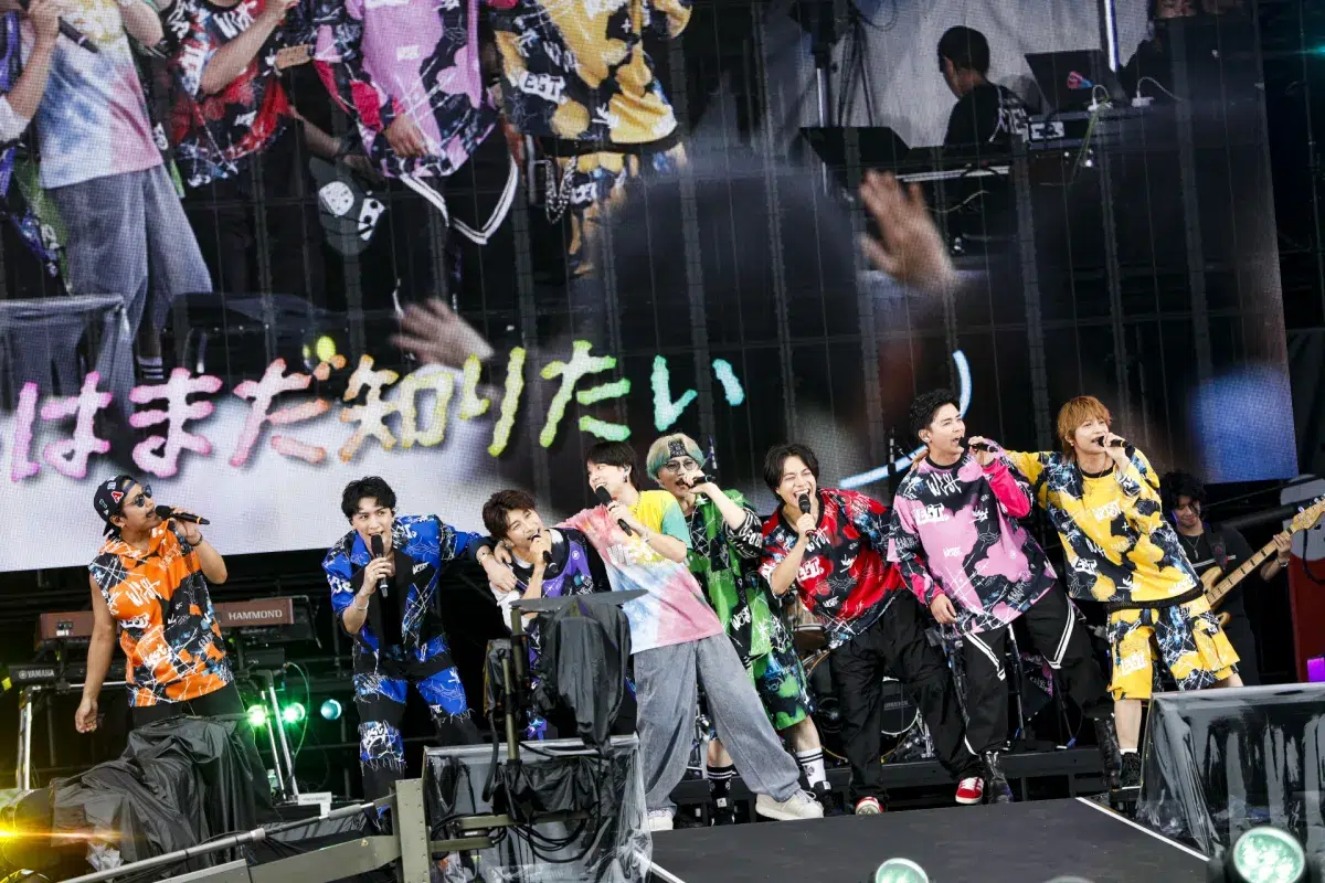 WEST.初の主催フェスで6万人熱狂！🔥SUPER EIGHT横山＆Saucy Dog石原ら豪華コラボ連発の「WESSION FESTIVAL 2025」奇跡の2日間レポ到着！