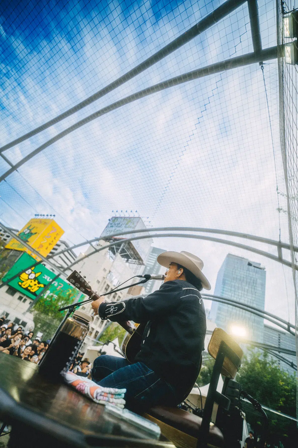 平井 大、渋谷・MIYASHITA PARKにて『HIRAIDAI presents THE SOLO TRIP 2025 in 渋谷音楽祭』開催!!ビジョンでの同時生中継など渋谷中をジャック! 10 平井 大、渋谷・MIYASHITA PARKにて『HIRAIDAI presents THE SOLO TRIP 2025 in 渋谷音楽祭』開催!!ビジョンでの同時生中継など渋谷中をジャック!