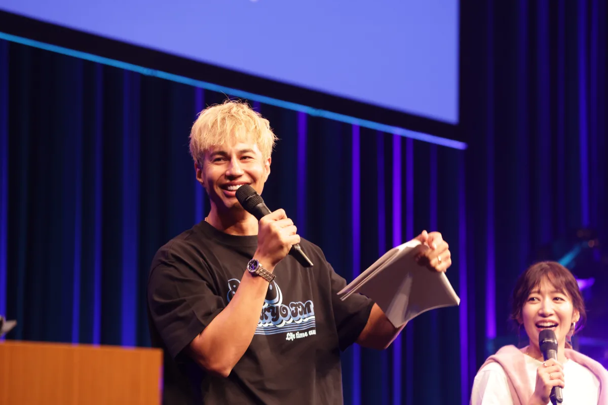 1900人が熱狂!TOKYO FMリスナー感謝祭レポ✨ 人気パーソナリティ9名による朗読劇『稲垣吾郎を取り戻せ!』開催!ユージ&吉田の痴話喧嘩(?)から山崎怜奈の業界暴露(?)までラジオ愛爆発の一夜 19 1900人が熱狂!TOKYO FMリスナー感謝祭レポ✨ 人気パーソナリティ9名による朗読劇『稲垣吾郎を取り戻せ!』開催!ユージ&吉田の痴話喧嘩(?)から山崎怜奈の業界暴露(?)までラジオ愛爆発の一夜
