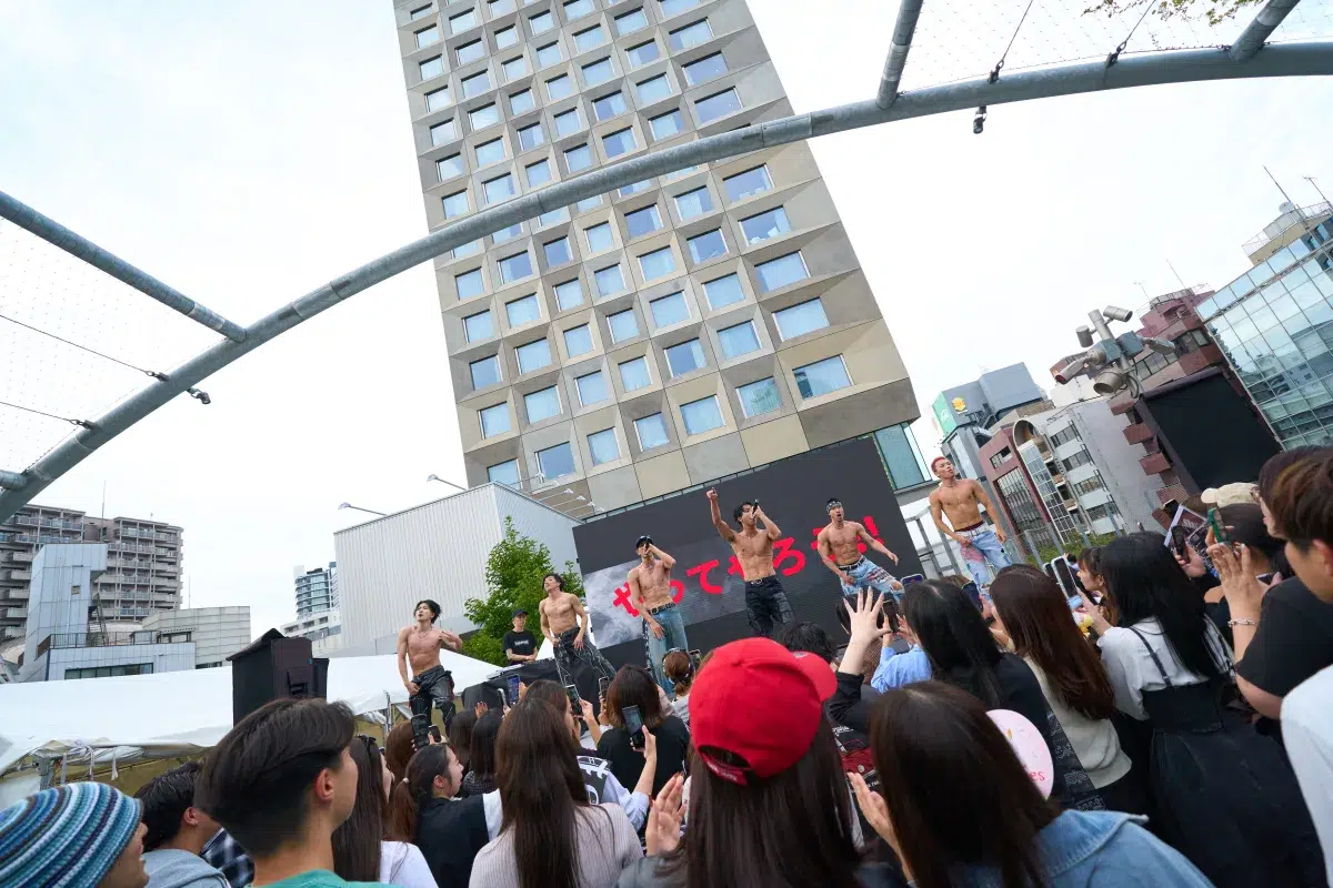 LDH発 世界一激しいパフォーマンス集団【RAG POUND】宮下公園で開催された『第20回渋谷音楽祭 2025 ～Shibuya Music Scramble～』に出演！さらに名曲オフィシャルカバーの新曲リリースも発表！