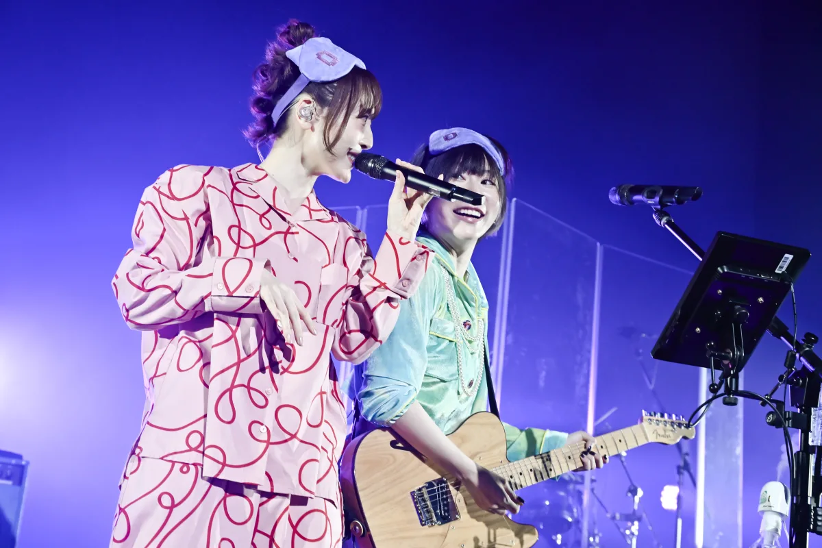 ポルカドットスティングレイ 花澤香菜も駆け付けたフロントマン雫の誕生日を祝したバースデーライブ「#教祖爆誕」のオフィシャルライブレポートが到着!! 2 ポルカドットスティングレイ 花澤香菜も駆け付けたフロントマン雫の誕生日を祝したバースデーライブ「#教祖爆誕」のオフィシャルライブレポートが到着!!