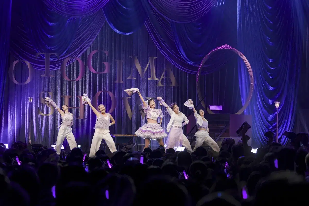 ももクロ・高城れに 2ndソロアルバム『OTOGIMASHOU』を引っ提げたZeppツアーのファイナル公演を地元・横浜で開催。コンセプチュアルなアルバムの世界観を再現しながら、ソロアイドル高城れにの集大成を感じさせるライブに！