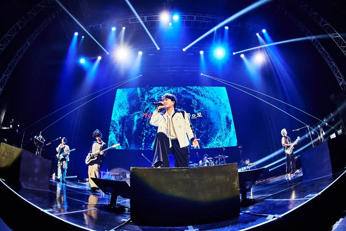 Novelbright (ノーベルブライト) 5,000枚のチケットがSOLD OUT！Novelbright初の韓国単独アリーナ公演開催!! 約1年ぶりの韓国公演で伝えたファンヘの思いと交わした約束