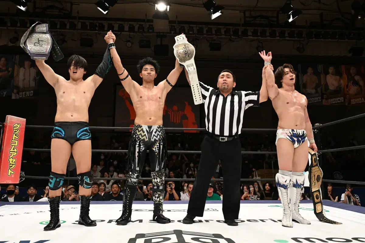 THE RAMPAGEパフォーマー兼プロレスラーの“ハイブリッドパフォーマー”【武知海青】“プロレス王”鈴木みのるとの対戦を乗り越えて 初のKO-D6人タッグ王座死守!11・3両国ではTAKESHITAと組み樋口和貞&正田壮史との対戦が決定!! 2 THE RAMPAGEパフォーマー兼プロレスラーの“ハイブリッドパフォーマー”【武知海青】“プロレス王”鈴木みのるとの対戦を乗り越えて 初のKO-D6人タッグ王座死守!11・3両国ではTAKESHITAと組み樋口和貞&正田壮史との対戦が決定!!