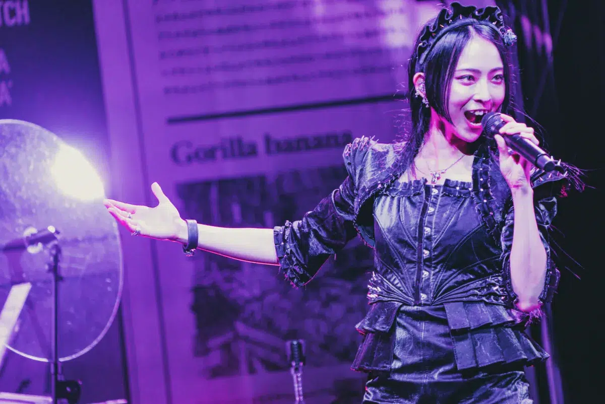 世界的人気のガールズロックバンドBAND-MAID、全国ツアーのFINAL ROUNDが大阪で大熱狂の開幕！10月25日、26日にはHYDEのHYDE [INSIDE] LIVE 2025 WORLD TOUR -JAPAN FINAL-にゲストアクト出演！L’Arc〜en〜Cielの名曲「HEAVEN’S DRIVE」をサプライズ披露！