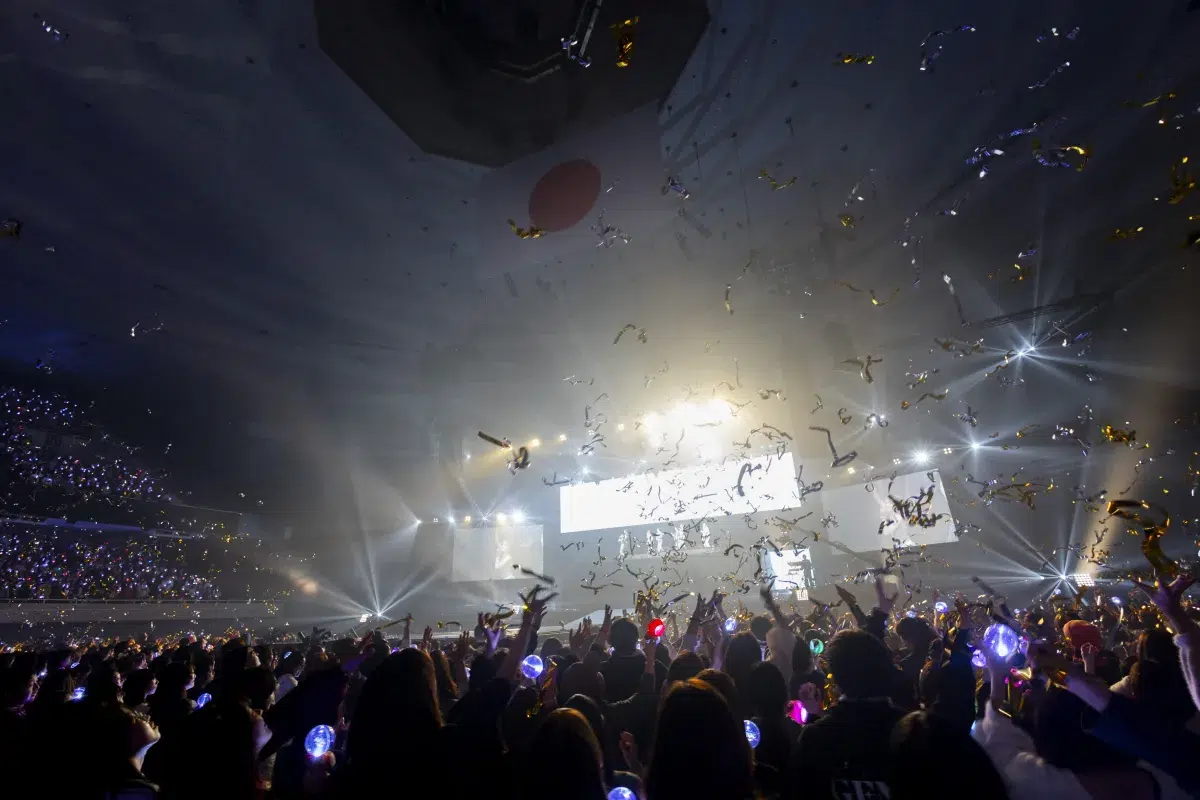 GENIC、初となる日本武道館公演で圧巻のSHOWTIME!!