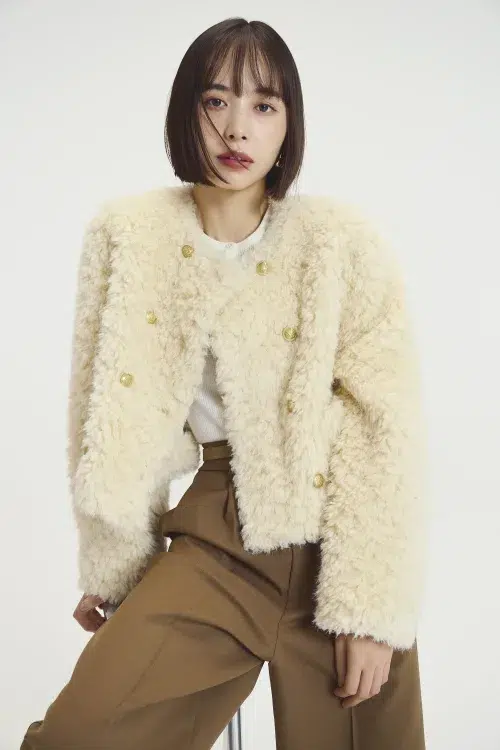 【Mila Owen】ブランドの名品パンツが「MILA PANTS」シリーズとして一堂にラインアップ！俳優・モデルとして活躍する井桁弘恵をミューズに、美脚シルエットと万能な着回し力を提案